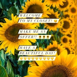 Welcome to my closet!! 🌻💛☺️